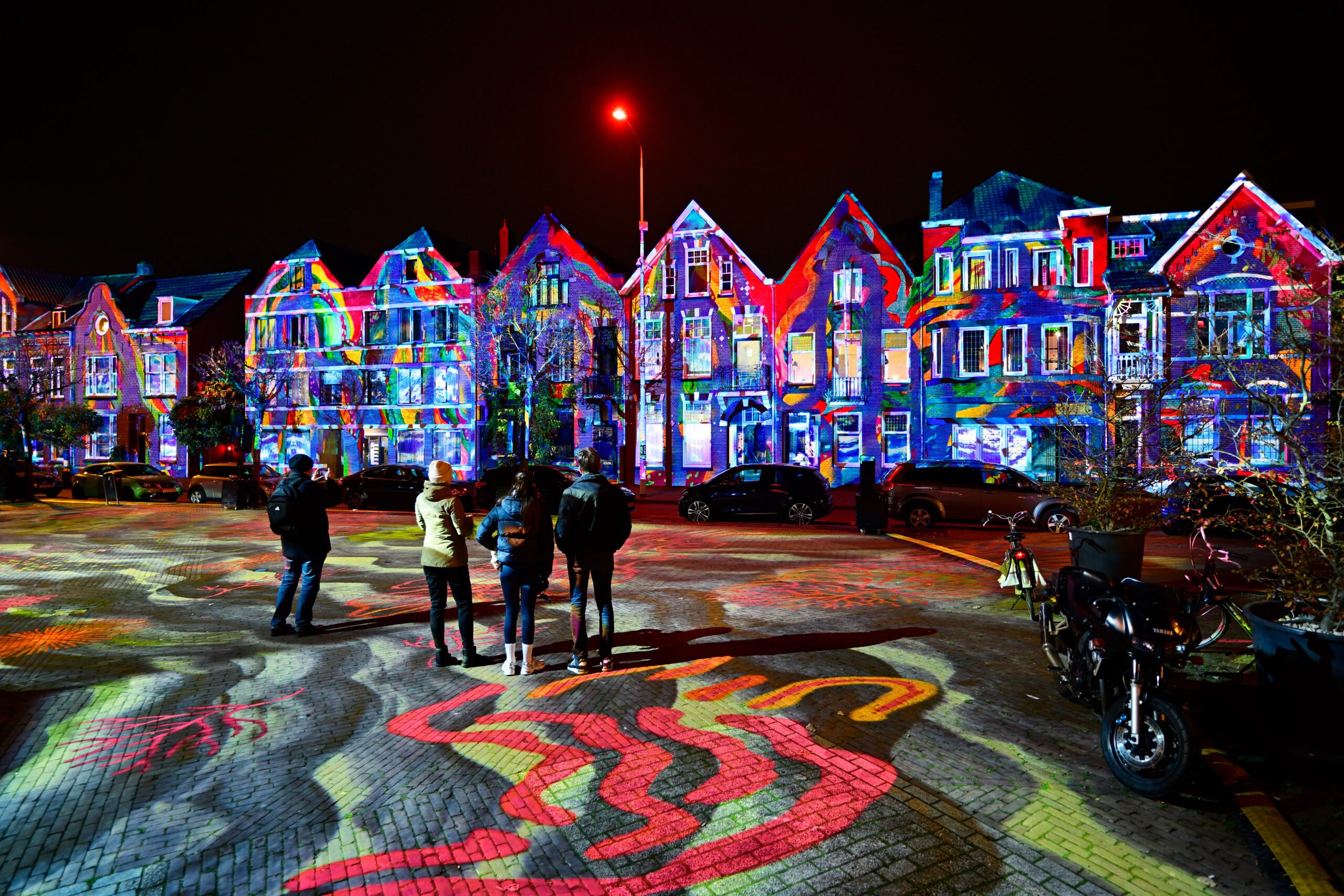 GLOW-EINDHOVEN GLOW-EINDHOVEN